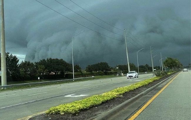 Тропический шторм "Эльза" ударил по Флориде: есть жертва