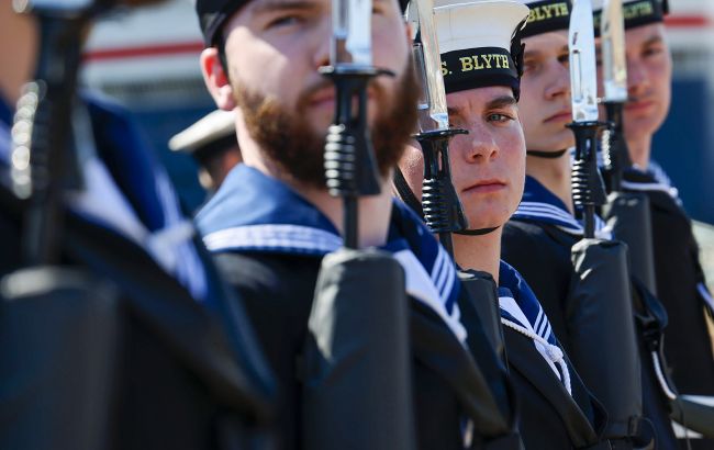 У Британії пройшла церемонія прощання з кораблями, які передадуть ВМС України