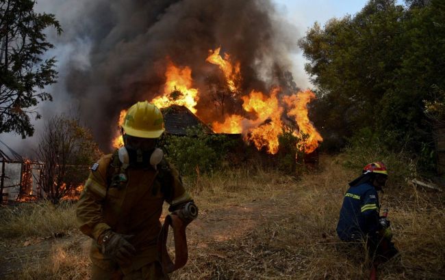 Після найбільших лісових пожеж у ЄС Греція використовуватиме дрони та спецдатчики