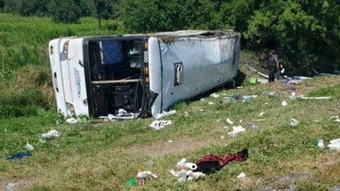 Под Нью-Йорком разбился туристический автобус: в салоне было 57 человек