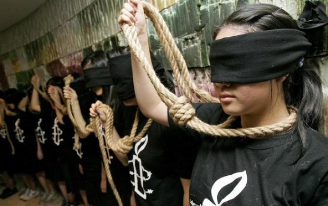 В ДНР могут вынести на "всеобщее обсуждение" вопрос введения смертной казни