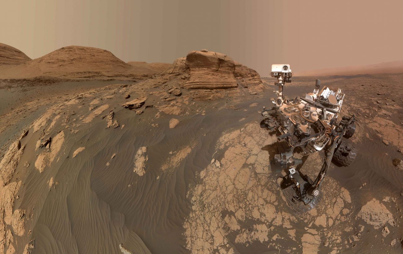 Марсоход Curiosity снял на видео движение облаков на Красной планете