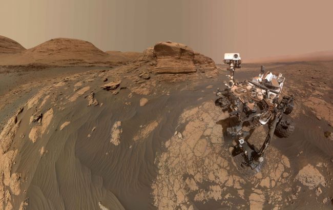Марсоход Curiosity снял на видео движение облаков на Красной планете