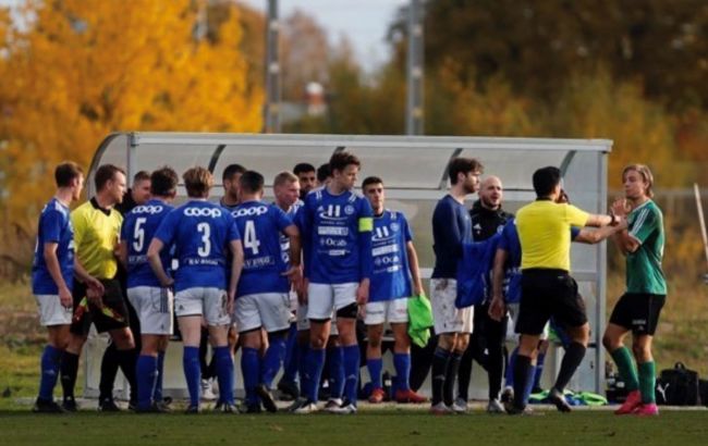 Шведські футболісти зворушливо підтримали хворого капітана команди: емоційне відео