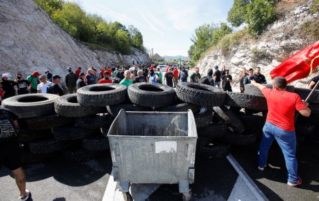 В Черногории вспыхнули протесты против интронизации митрополита Сербской церкви