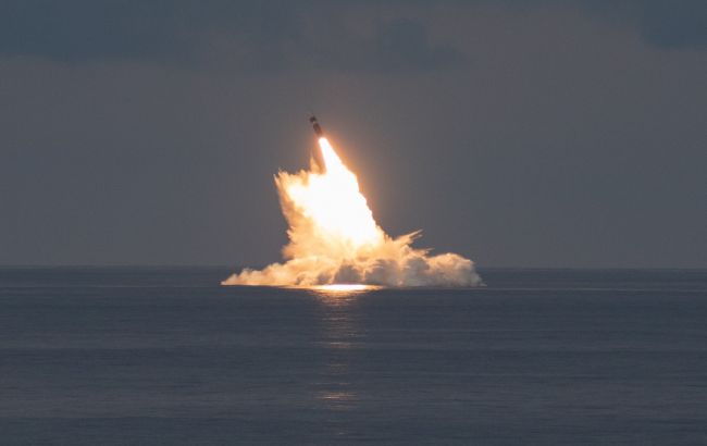 США провели успешные испытания баллистической ракеты