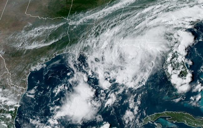 На Флориду насувається шторм Мінді: жителів попередили про повені