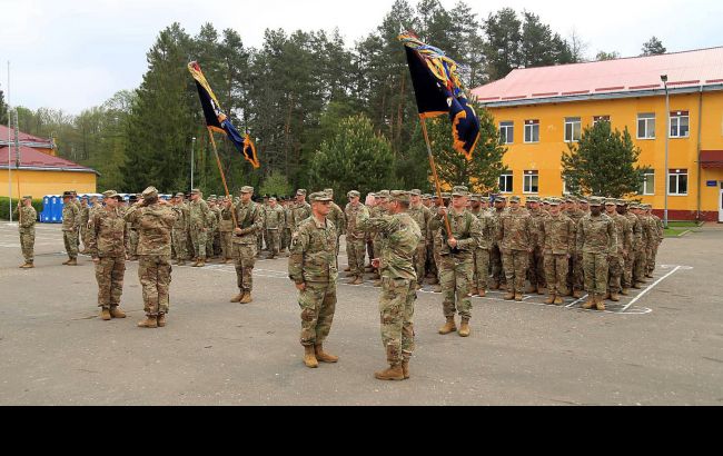 В Украину прибыли из США 130 инструкторов для тренировки военнослужащих