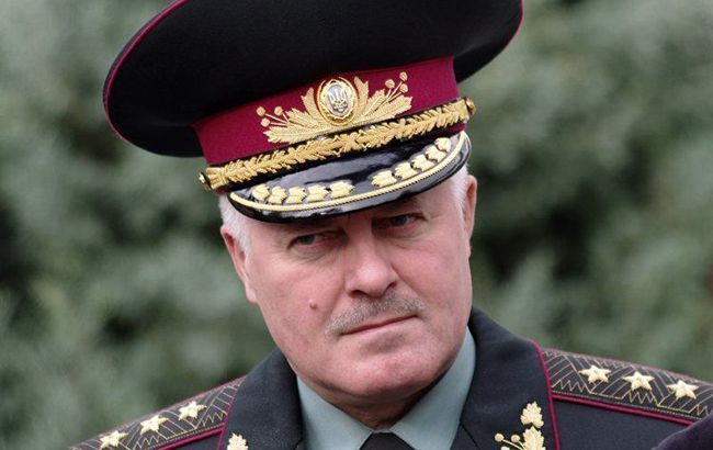 Замана розформував 70 військових частин у 2012-2014 роках, - Луценко