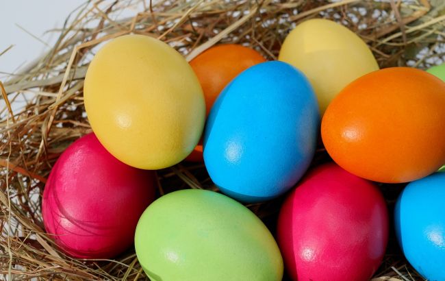 Эти красители для яиц на самом деле опасны: чем их заменить
