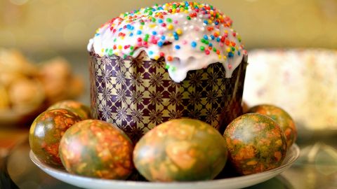 Великдень 2022 в Україні: коли будемо відзначати за православним і католицьким календарем