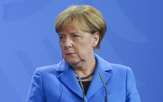 Меркель анонсировала переговоры лидеров Украины, Германии и Франции в мае