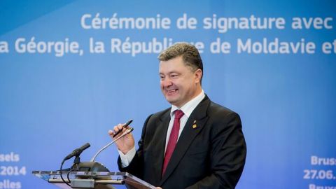 Порошенко: Україна має бути членом ЄС, і завдання влади - наближати цей день