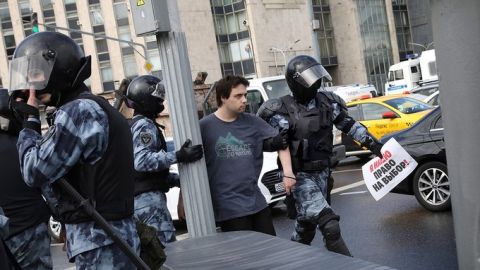 В Москве задержали почти 700 участников акции