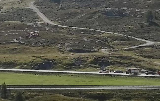 В Альпах при падении легкомоторного самолета погибли три человека