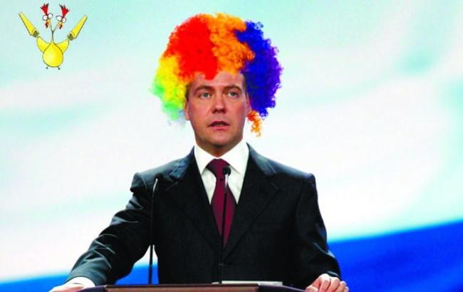 СБУ рассказала Медведеву, кого следует называть "придурками" и "дегенератами"