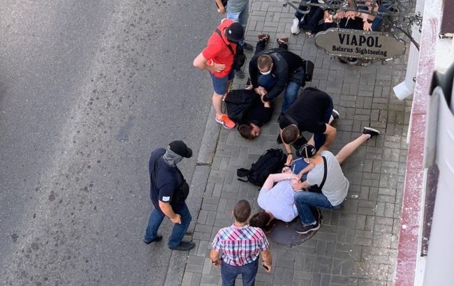 У Мінську затримали журналістів російського телеканалу