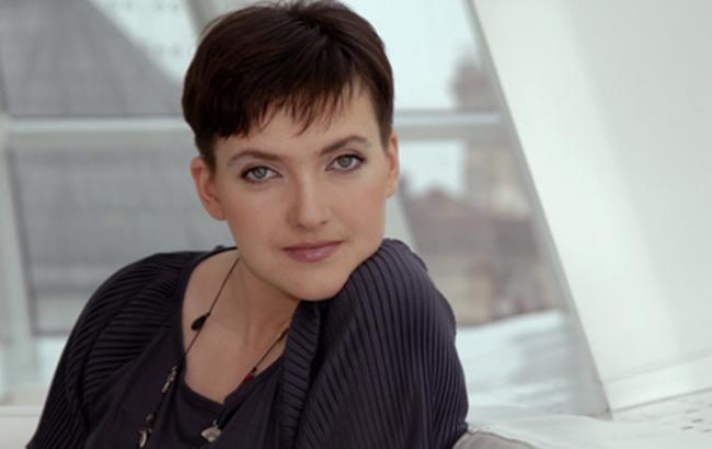 Гройсман поручил на завтра подготовить новое обращение Рады об освобождении Савченко