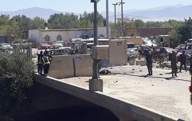 В Афганистане на выступлении президента взорвалась бомба