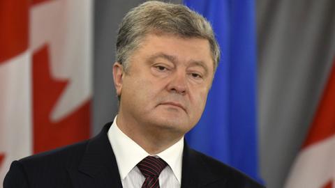 Порошенко созывает военный кабинет в связи со взрывами под Винницей