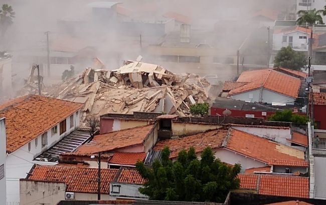 В Бразилии произошел обвал жилого дома, есть жертвы