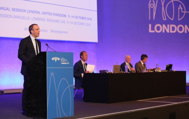 Британія закликала НАТО боротися з Росією далекоглядністю