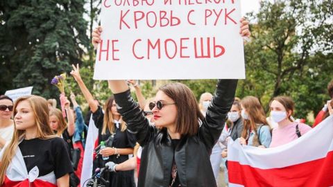 У Мінську затримали журналістів телеканалу "Белсат"