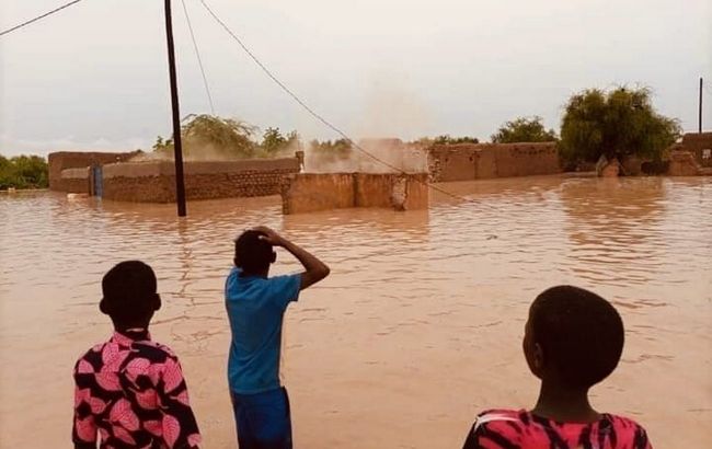 В результаті повеней в Нігері постраждали десятки тисяч людей, 35 загинули