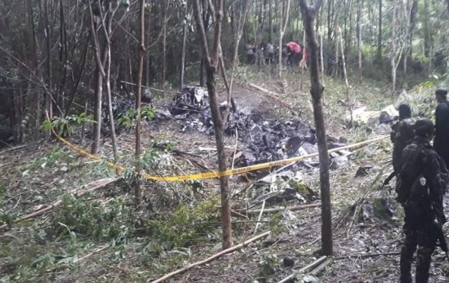 На Філіппінах розбився військовий вертоліт, є жертви