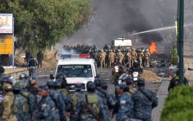 В Боливии в ходе протестов погибли шесть человек
