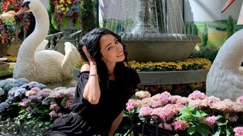 "Почувствуй себя ангелом": Екатерина Кухар примерила крылья на вершине небоскреба