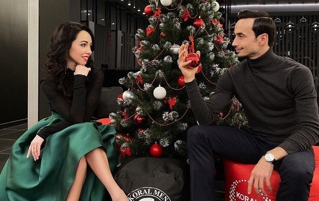 Сказка приходит в дом: Екатерина Кухар покорила праздничным семейным фото