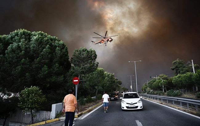 В Турции лесные пожары охватили запад и юг страны