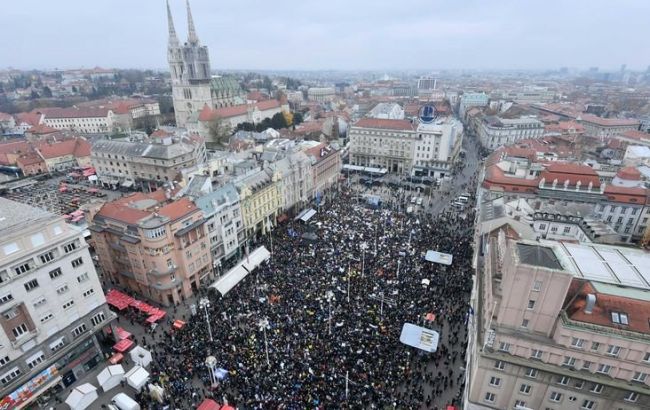 В Хорватии более 20 тыс. человек вышли на акцию протеста