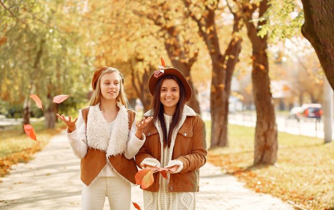 На 4 знаки Зодіаку чекають доленосні розмови: гороскоп на 18 вересня