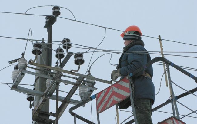 Украина за 8 месяцев снизила экспорт электроэнергии на 60,4%
