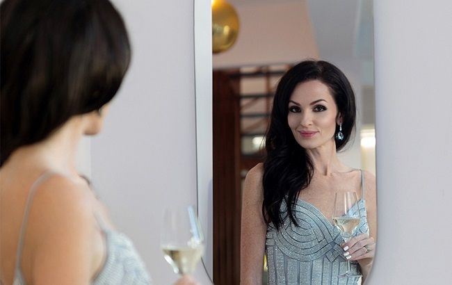 Топ-10 вправ на свята для стрункості і краси