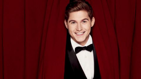 Остапчук в Греції пообнімався і повечеряв з Кіркоровим: спливло відео