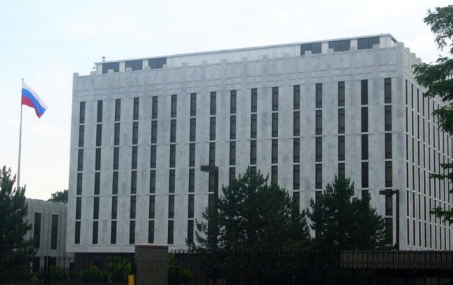 Российские дипломаты, объявленные в США персонами нон грата, вылетели из Вашингтона