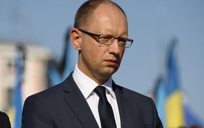 Яценюк распорядился выделить 730 тыс. грн пострадавшим во время Евромайдана