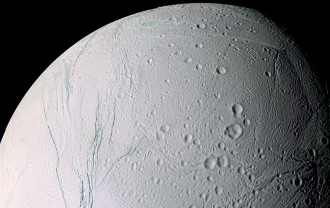 В океане на спутнике Сатурна нашли доказательства возможной жизни