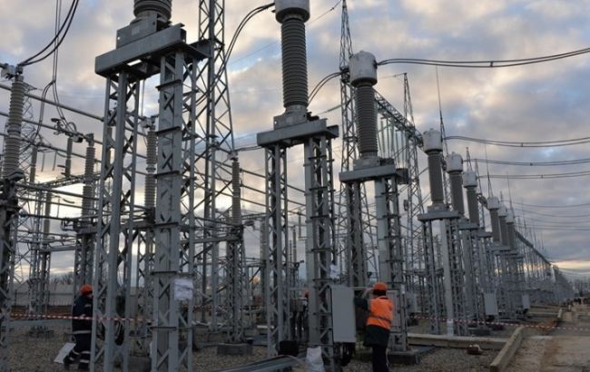 У РФ заявили про запуск третьої лінії енергомосту в Крим