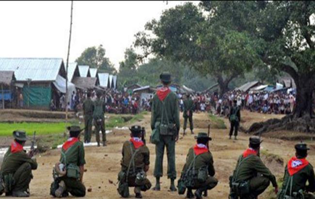 Напади бойовиків в М'янмі: кількість жертв досягла майже 100 осіб