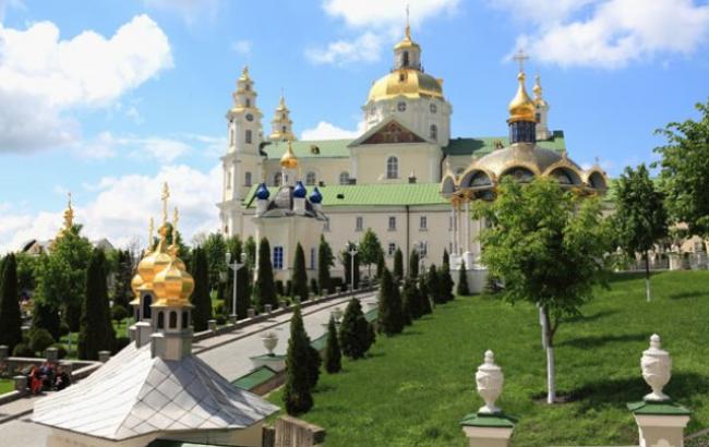 Почаевская лавра назвала решение Минюста угрозой монахам на западе Украины