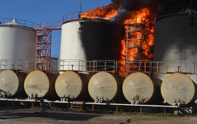Глава ГСЧС о пожаре на нефтебазе под Киевом: ситуация под контролем
