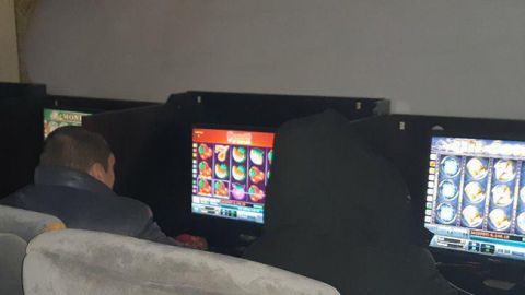 Поліція за добу зачинила майже 10 гральних закладів