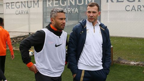 Шевченко вслед за "Динамо" посетил тренировочный сбор "Шахтера"