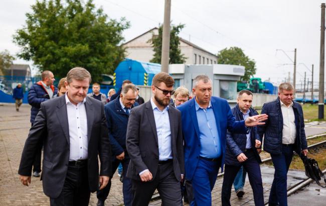 Кравцов обговорив проблеми приміського залізничного транспорту в депо "Фастів-1"