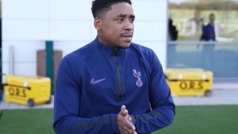 "Тоттенхэм" приобрел футболиста сборной Нидерландов