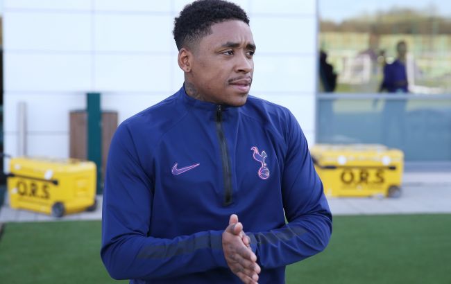 "Тоттенхэм" приобрел футболиста сборной Нидерландов